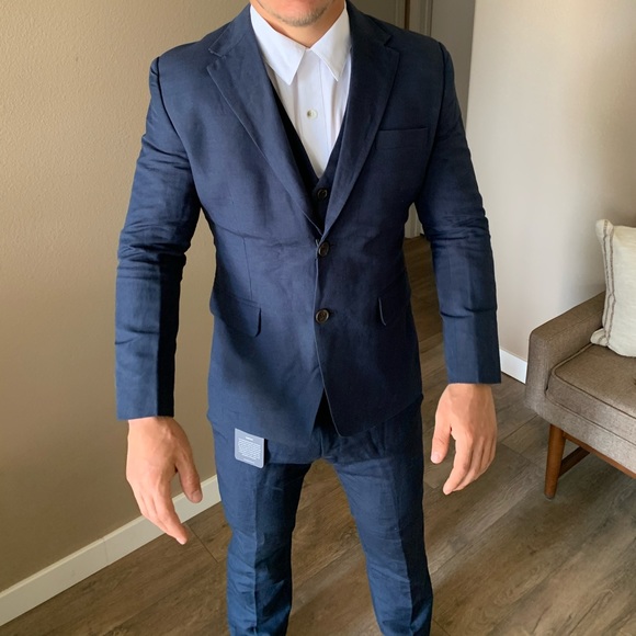 Custom made suit from StudioSuits.com - Picture 3 of 6